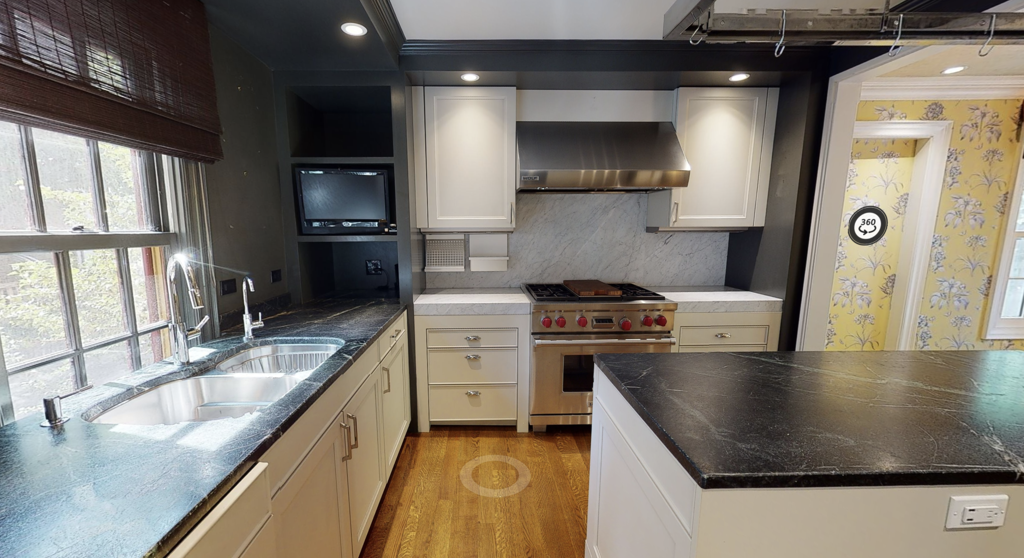 3 bed, 3 bath apartment for rent at 9 Foster Pl Unit 0, West Cambridge — photo 1 of 4