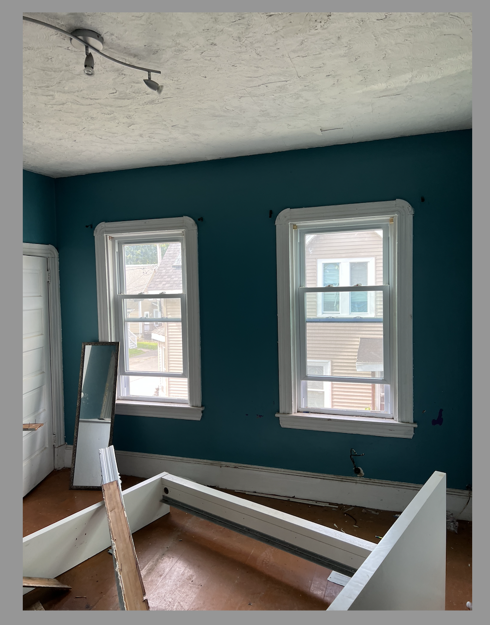 2.5 bed, 1 bath apartment for rent at 119 Nilsson St Unit 2, Brockton — photo 7 of 8