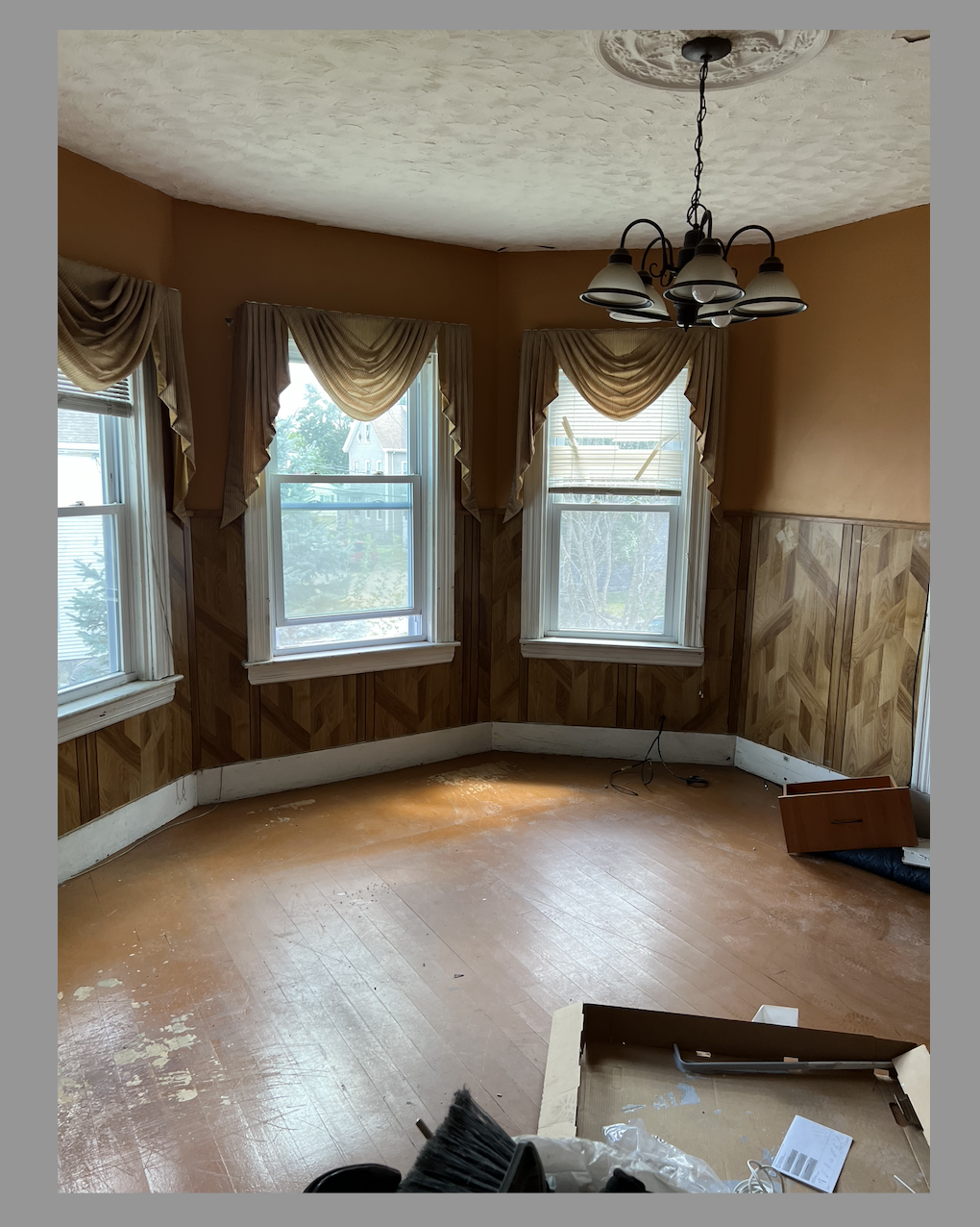 2.5 bed, 1 bath apartment for rent at 119 Nilsson St Unit 2, Brockton — photo 3 of 8