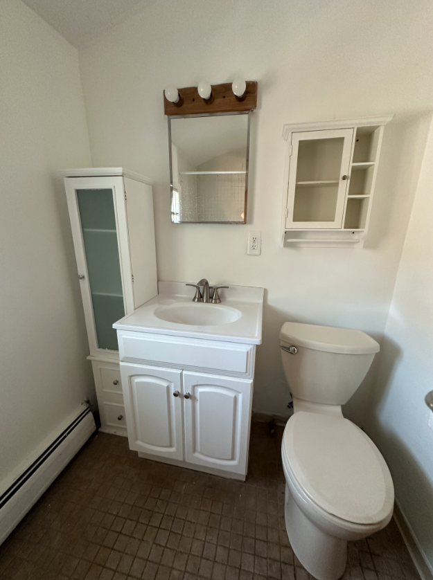 1 bed, 1 bath apartment for rent at 79 Lowden Ave Unit 3, Powder House Square — photo 9 of 9