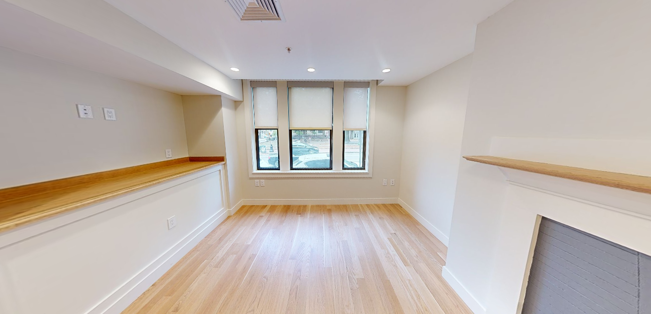 48 John F Kennedy St, Riverside