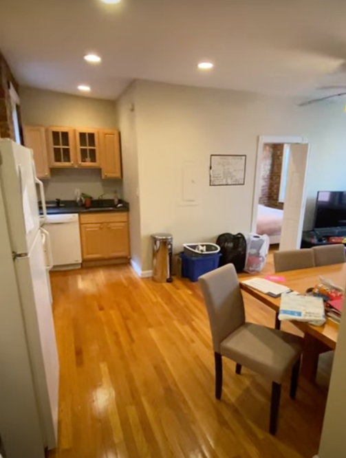 65 Burbank St, Fenway