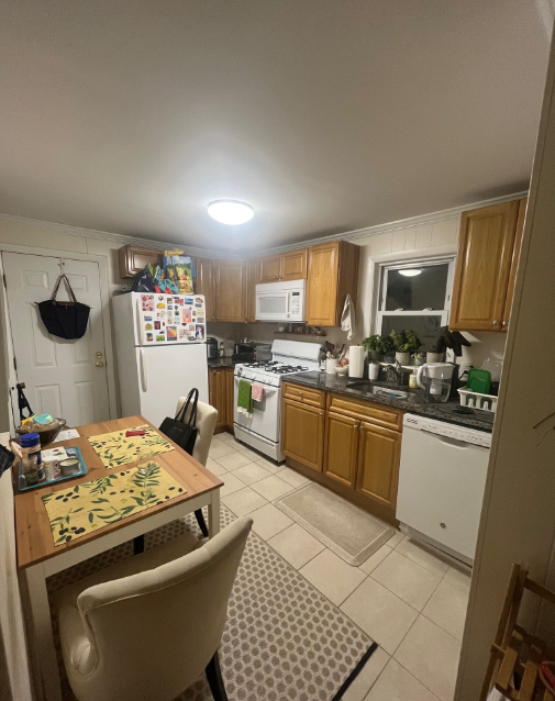 57 Cedar St, North Cambridge