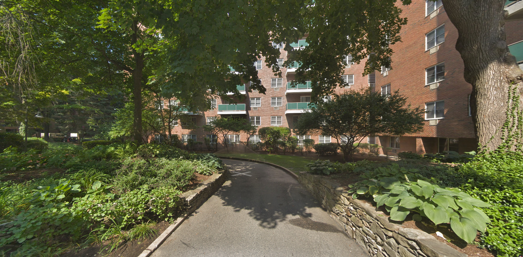 175 Freeman St, North Brookline