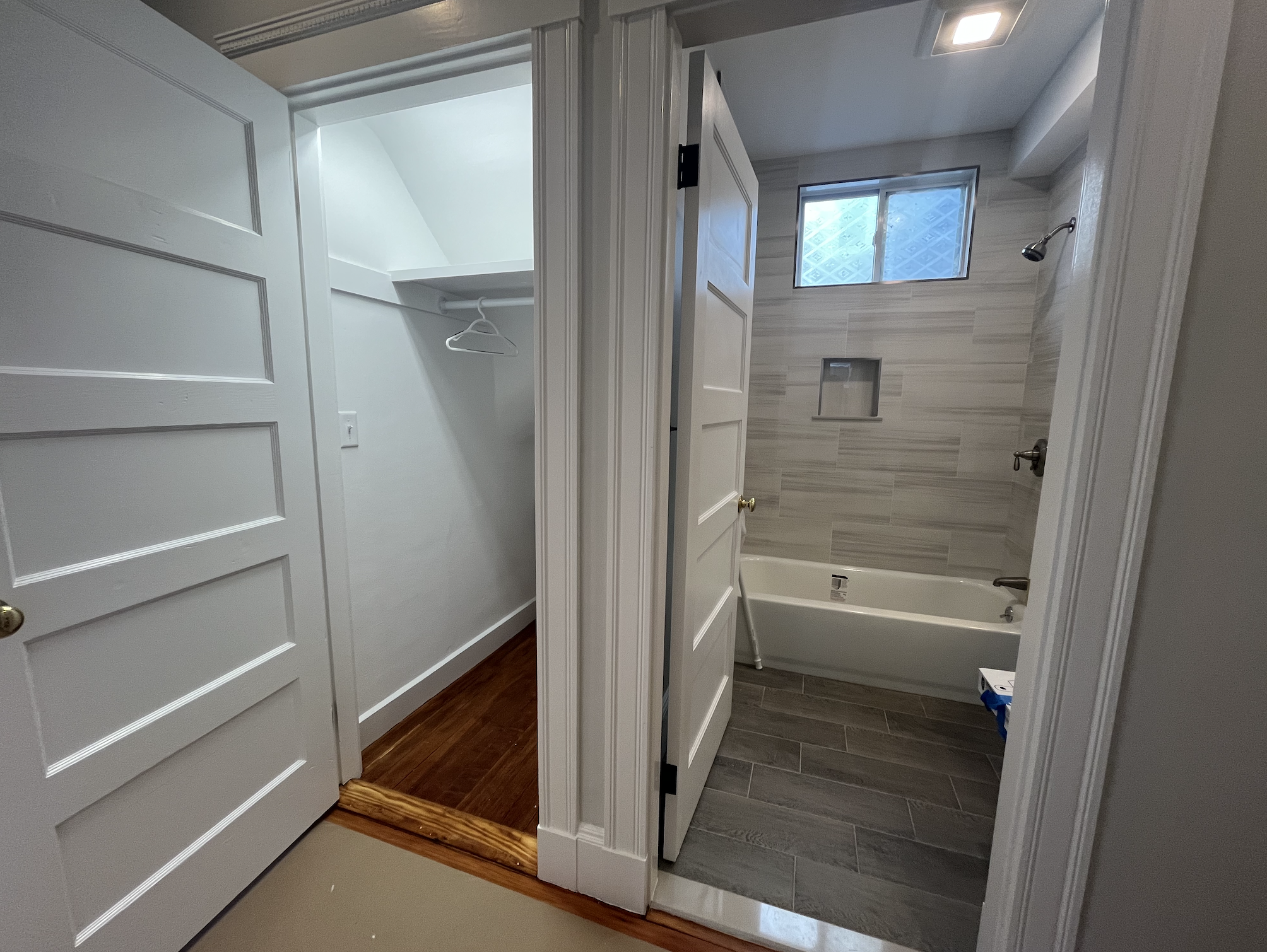 89 Bromfield Rd, Tufts