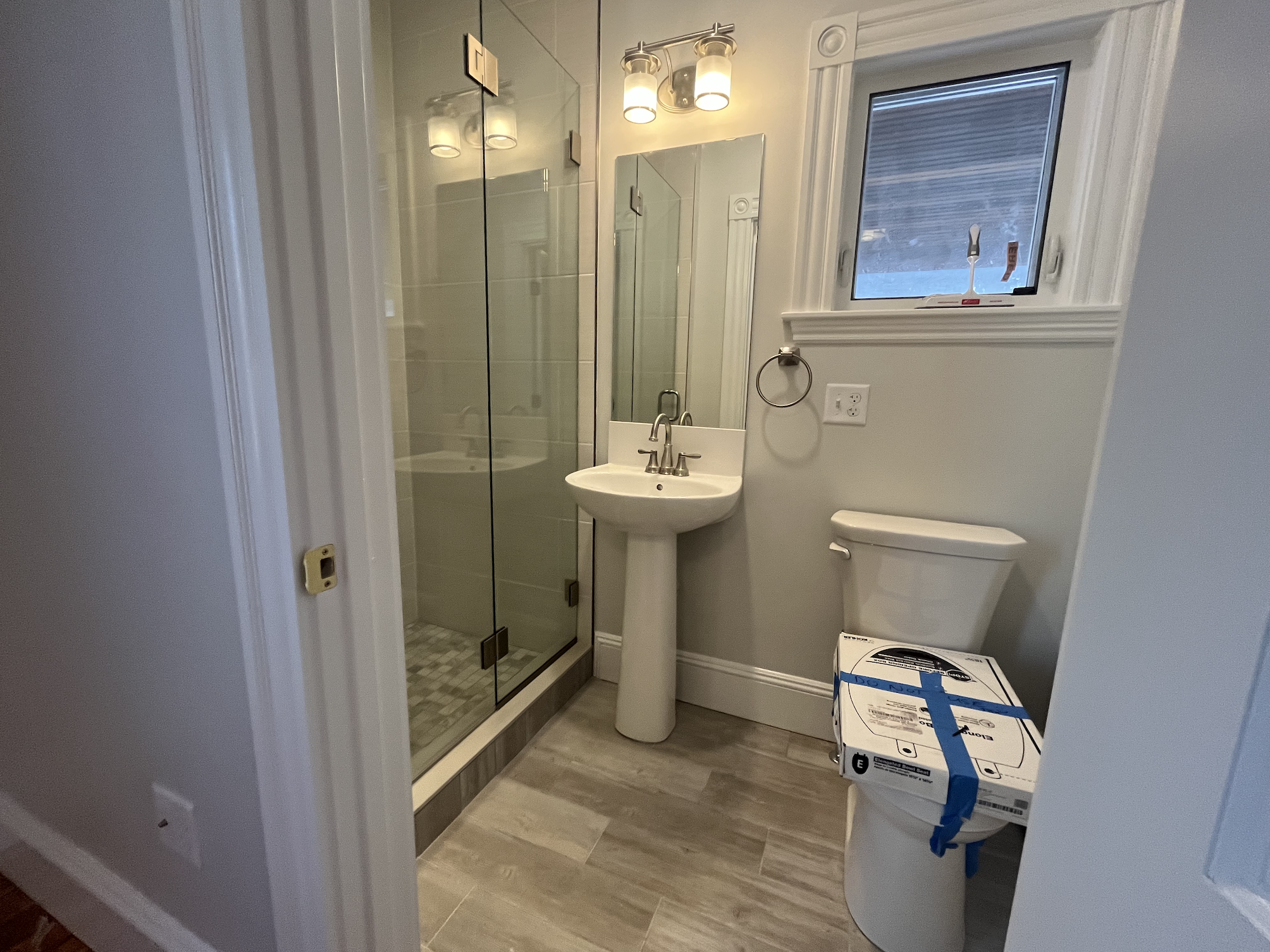 89 Bromfield Rd, Tufts