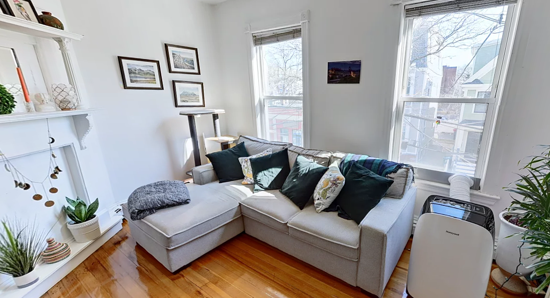 137 Columbia Ter, The Port