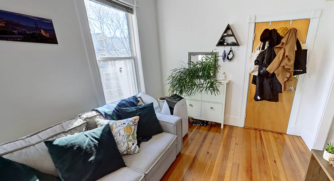 137 Columbia Ter, The Port