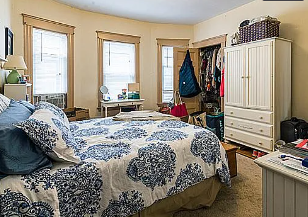 44 Benton Rd, Powder House Square