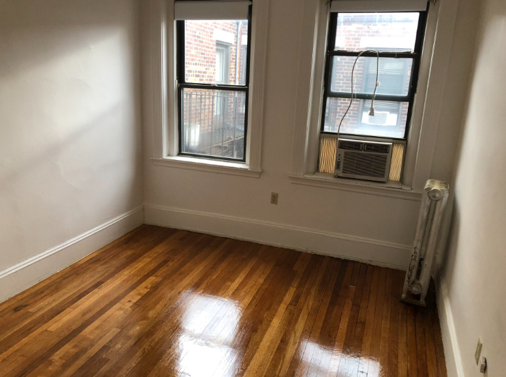 3 bed, 1 bath apartment for rent at 1254 Commonwealth Ave Unit 22, Allston — photo 4 of 7