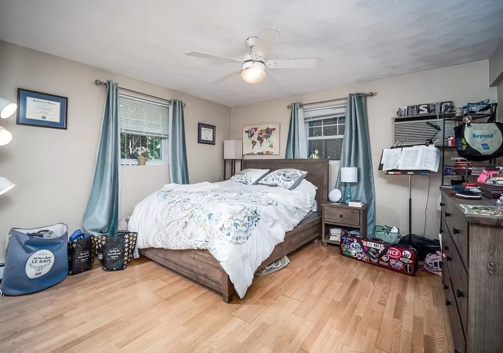 5 bed, 2.5 bath apartment for rent at 30 Chester St Unit 1, Allston — photo 3 of 10