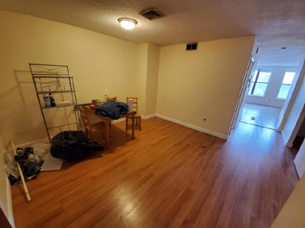 Studio bed, 1 bath apartment for rent at 1088 Boylston St Unit 1, Back Bay — photo 6 of 8