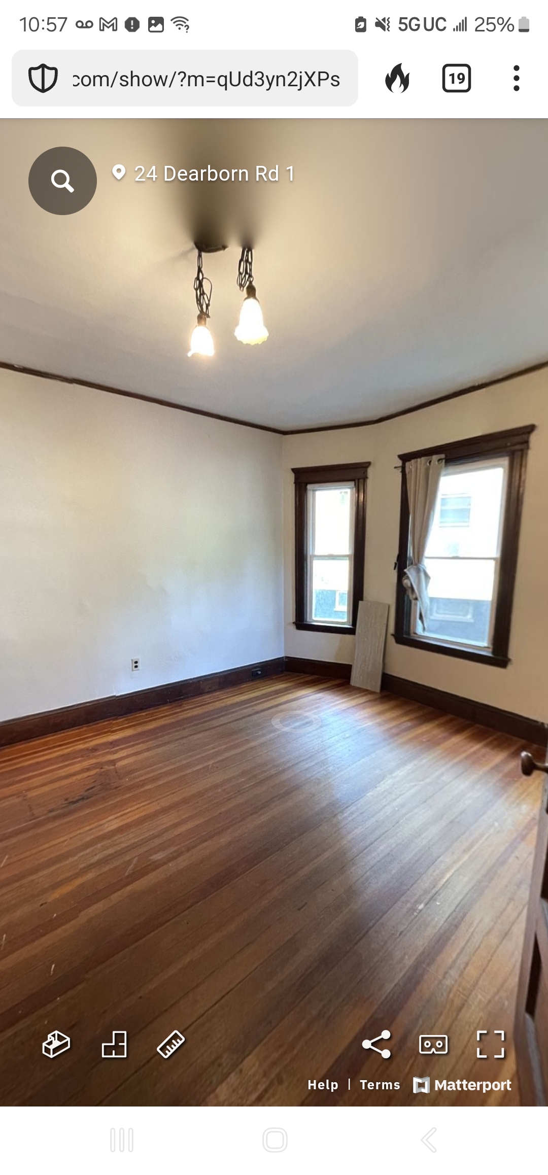 24 Dearborn Rd, Tufts