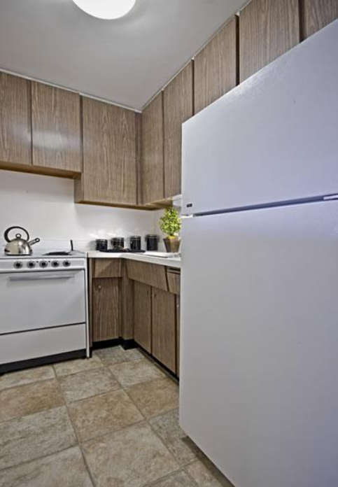 Studio bed, 1 bath apartment for rent at 1455 Commonwealth Ave Unit 402, Brighton — photo 3 of 9