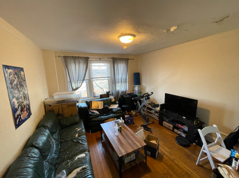 2 bed, 1 bath apartment for rent at 2001 Commonwealth Ave Unit 11, Brighton — photo 2 of 5