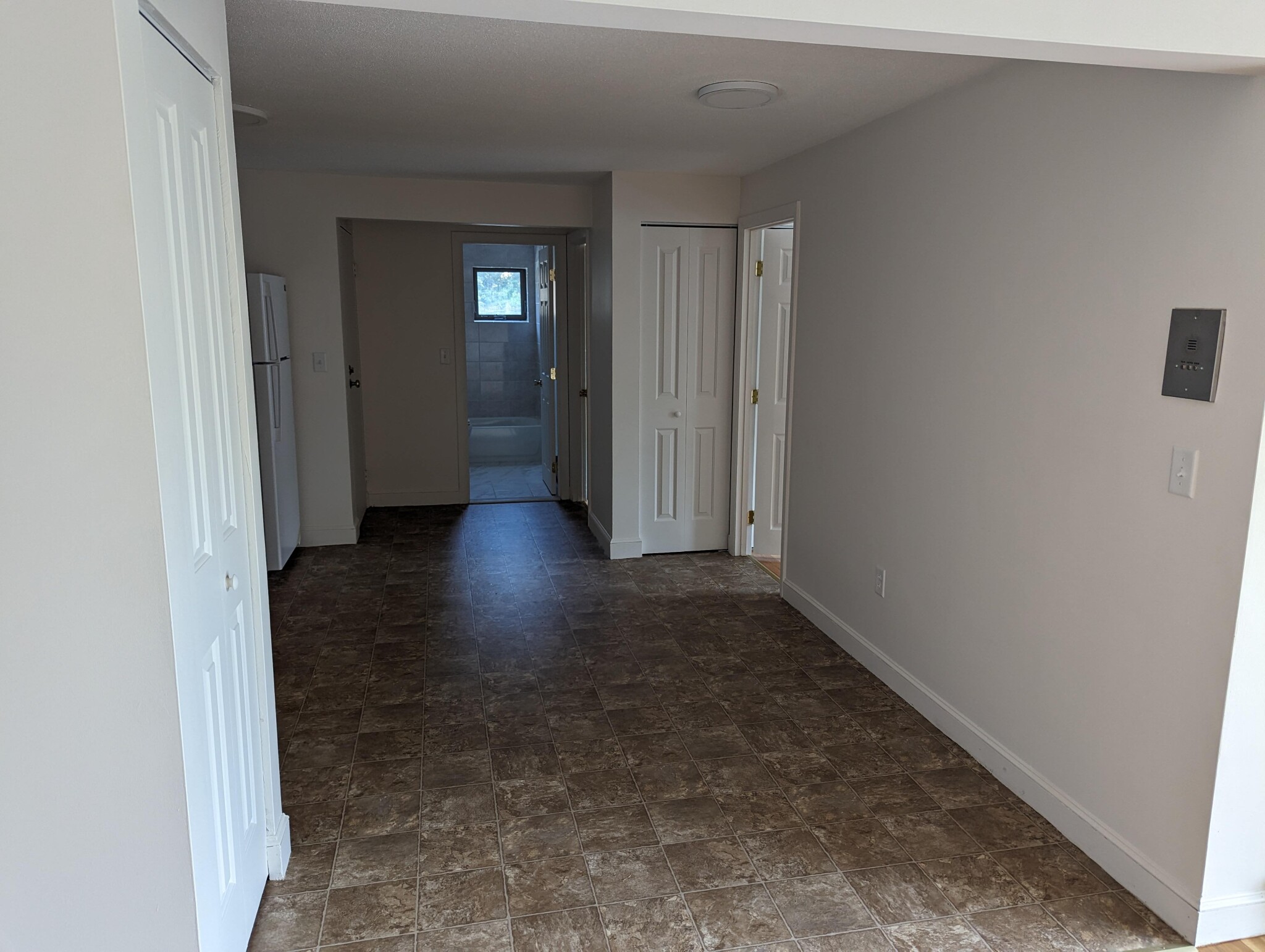 1 bed, 1 bath apartment for rent at 123 Melrsoe Unit 1, Melrose Highlands — photo 6 of 10