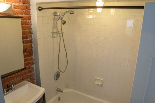 1.5 bed, 1 bath apartment for rent at 101 Cedar St Unit 3D, Roxbury — photo 15 of 17