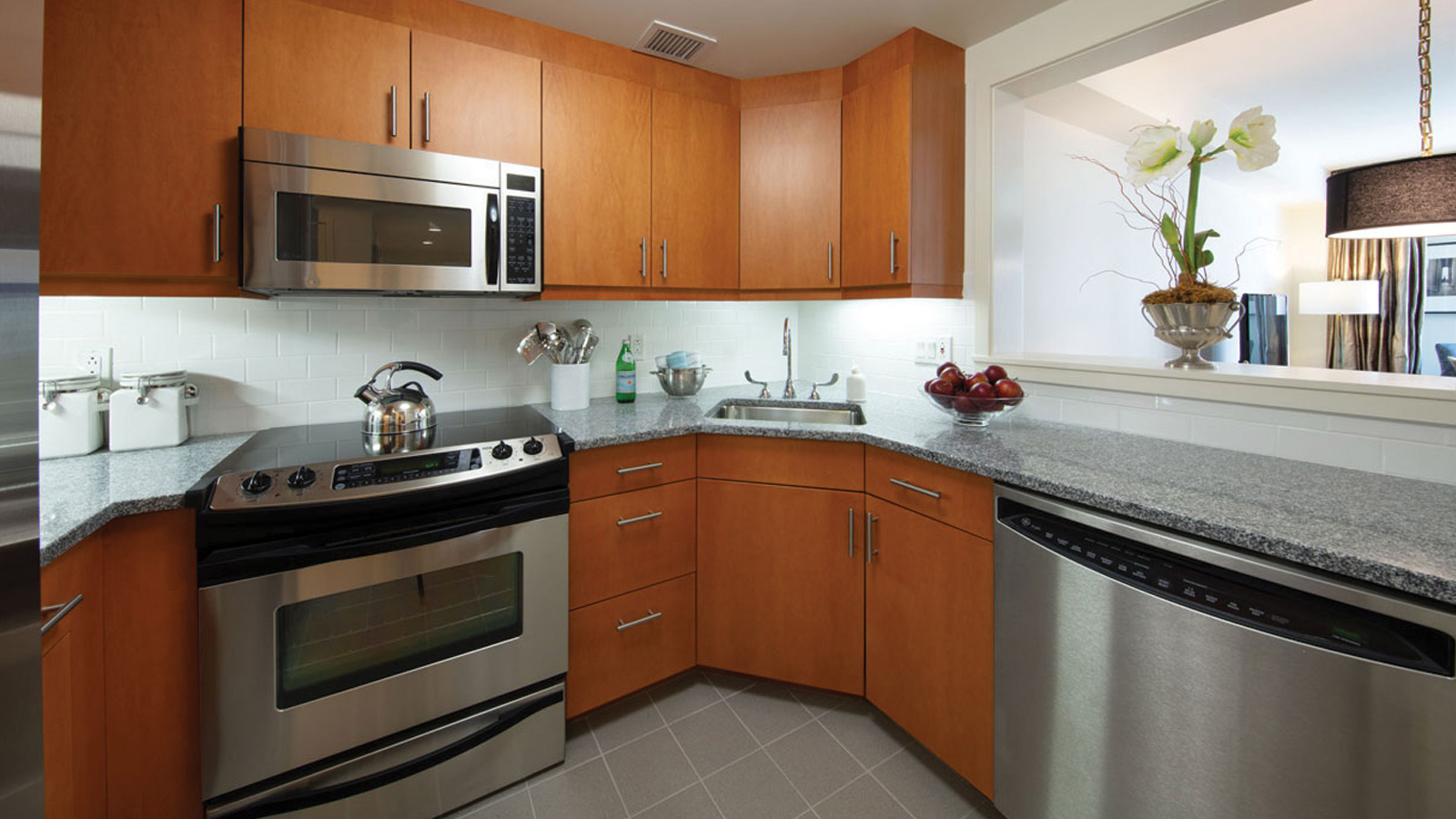 2 bed, 2 bath apartment for rent at 118 Huntington Ave Unit 2BEDA, Back Bay — photo 7 of 14