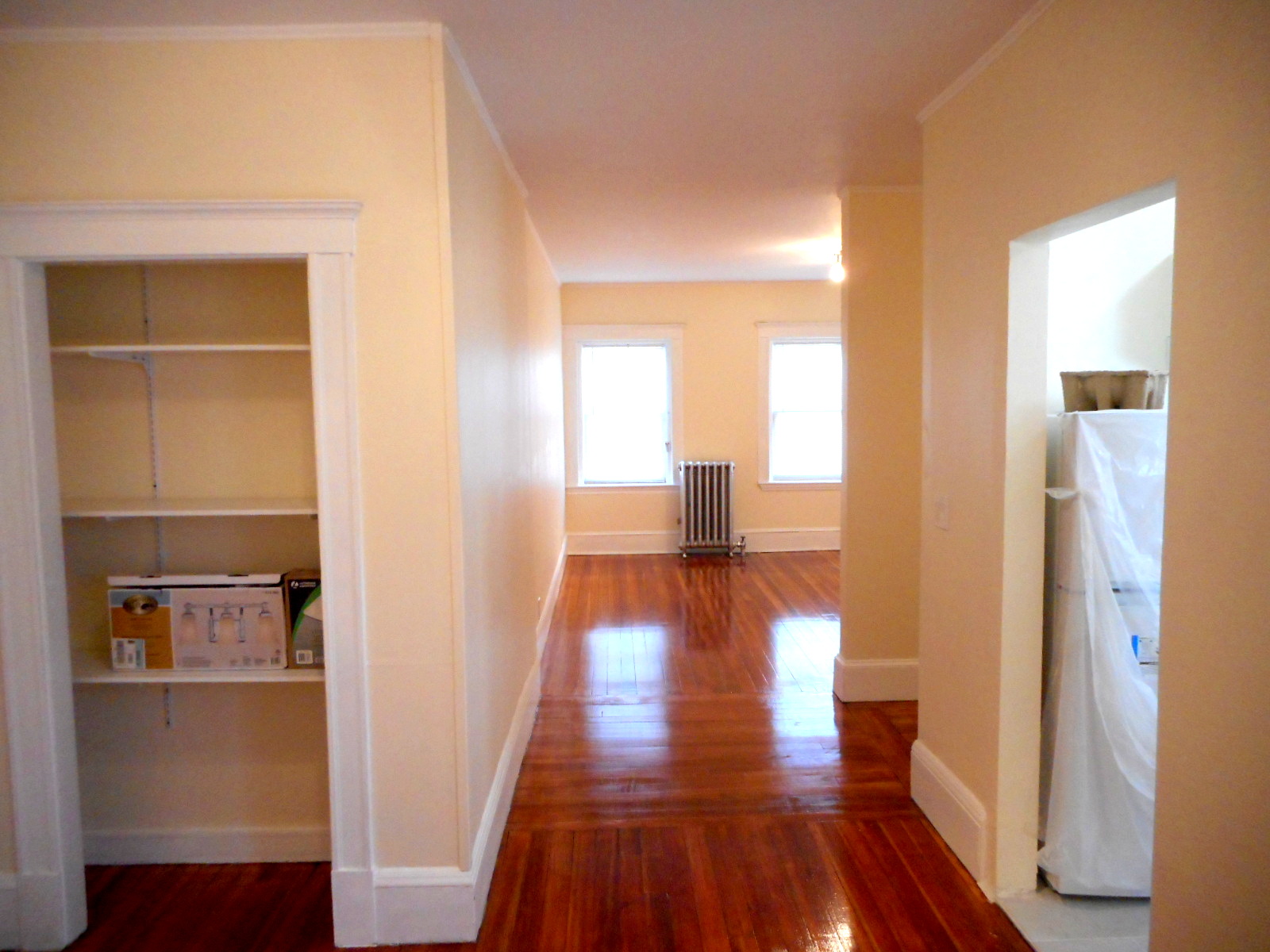 1 bed, 1 bath apartment for rent at 264 Aspinwall Ave Unit 5, Riverway Island — photo 13 of 14