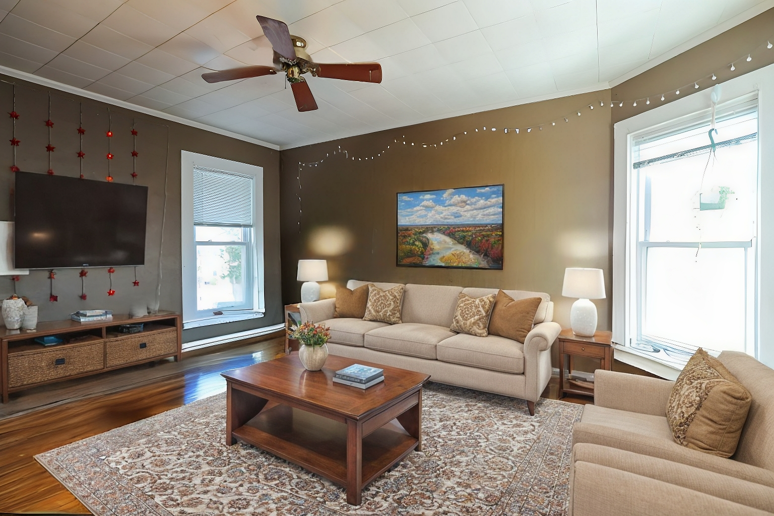 86 Linden St, Brighton