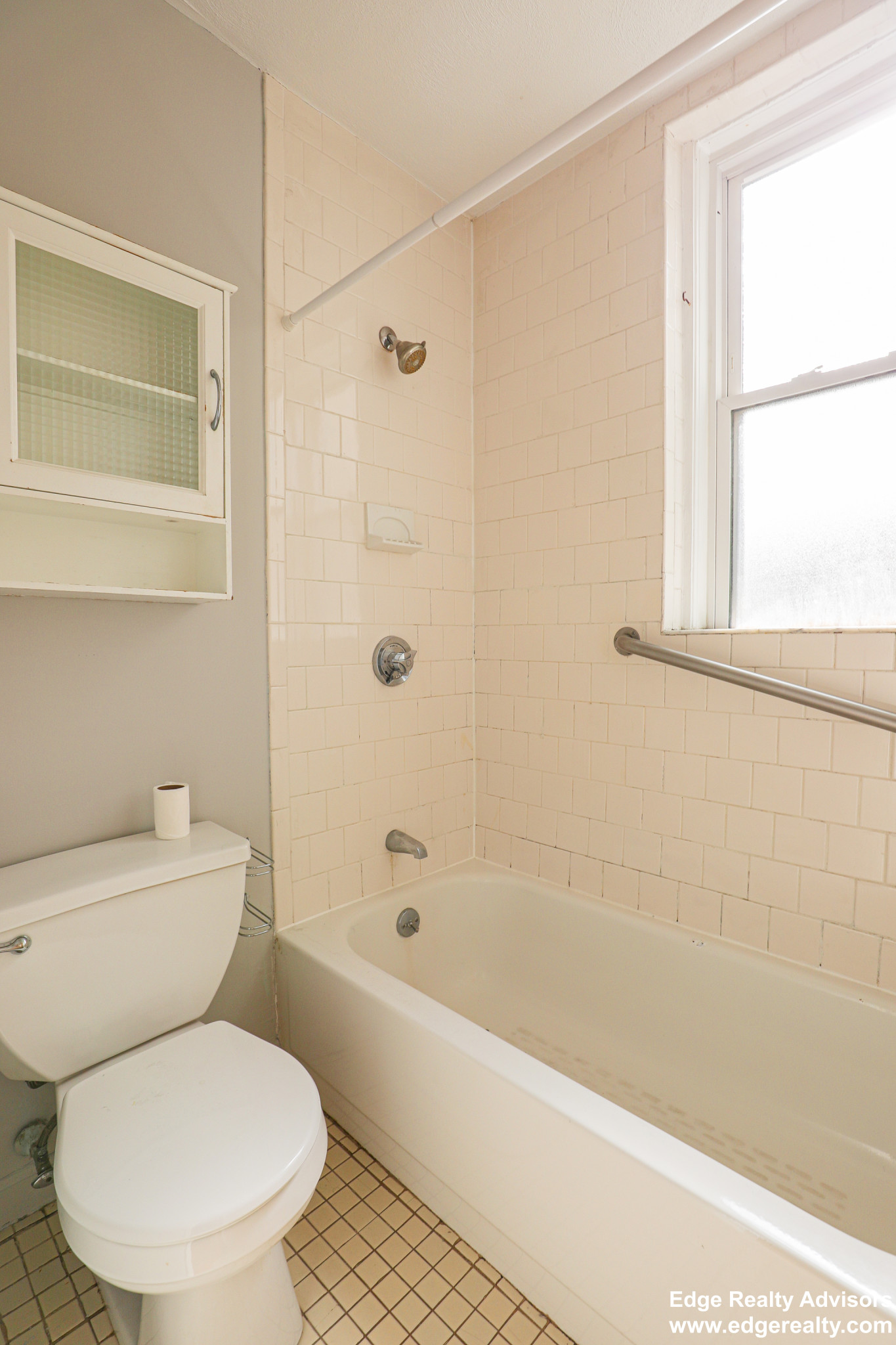 2 bed, 1 bath apartment for rent at 92 Gordon St Unit 404, Allston — photo 6 of 8
