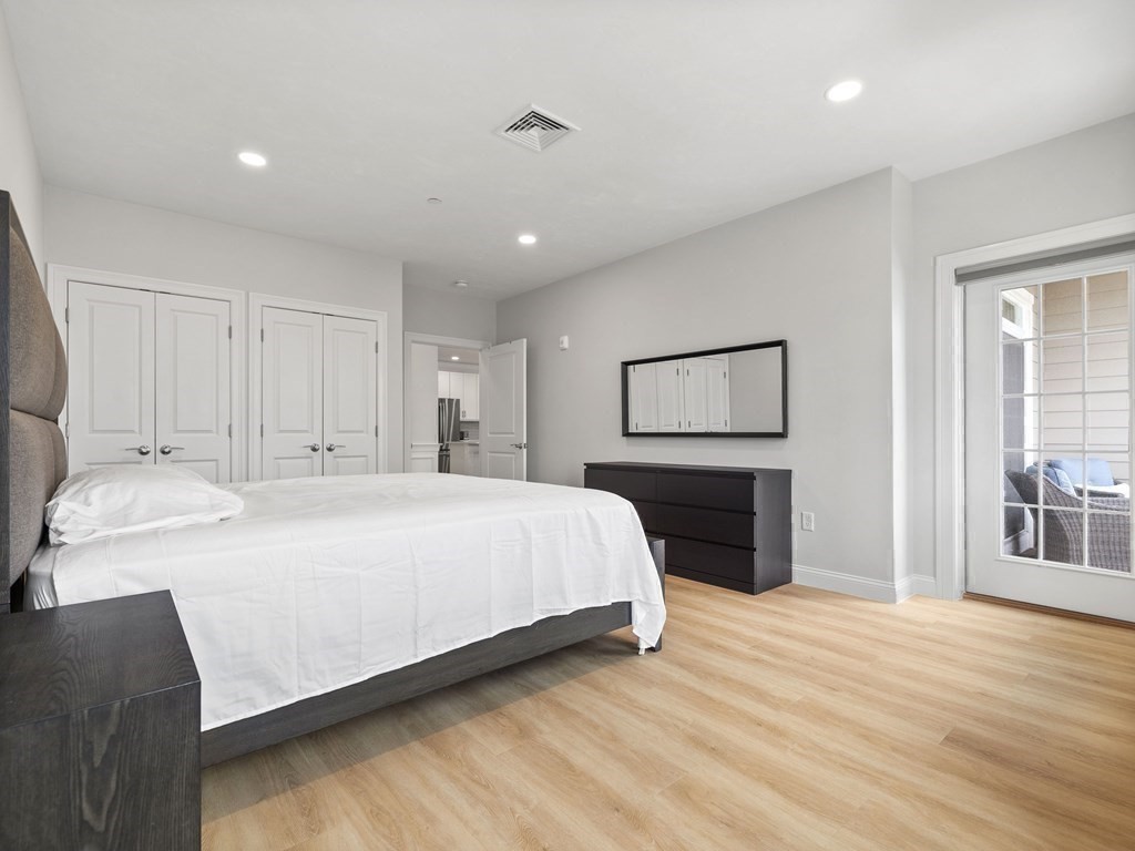 1.5 bed, 1 bath apartment for rent at 320 Middlesex Ave Unit D103, Medford — photo 4 of 15