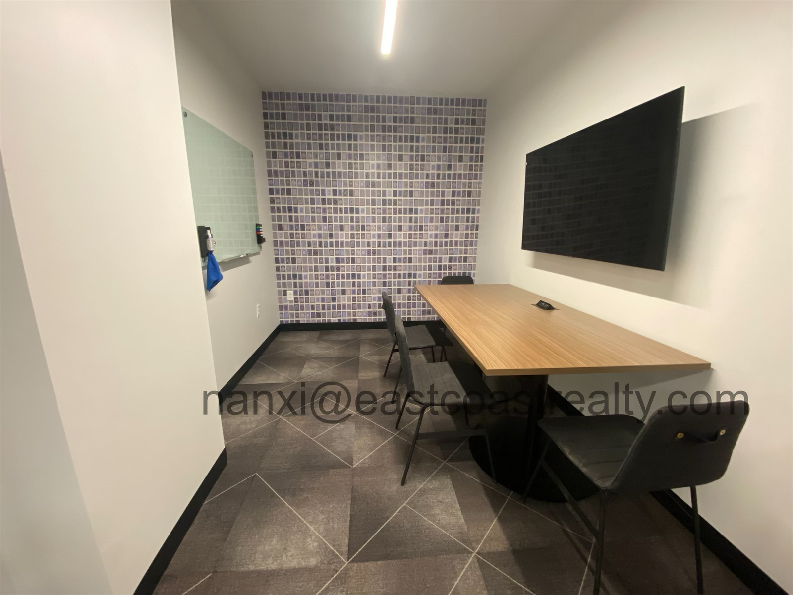 Studio bed, 1 bath apartment for rent at 1047 Commonwealth Unit 101, Allston — photo 3 of 11