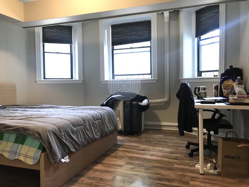 3 bed, 1 bath apartment for rent at 370 Chestnut Hill Ave Unit B, Brighton — photo 4 of 13