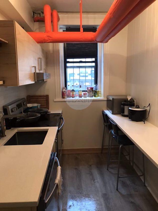 3 bed, 1 bath apartment for rent at 370 Chestnut Hill Ave Unit B, Brighton — photo 11 of 13