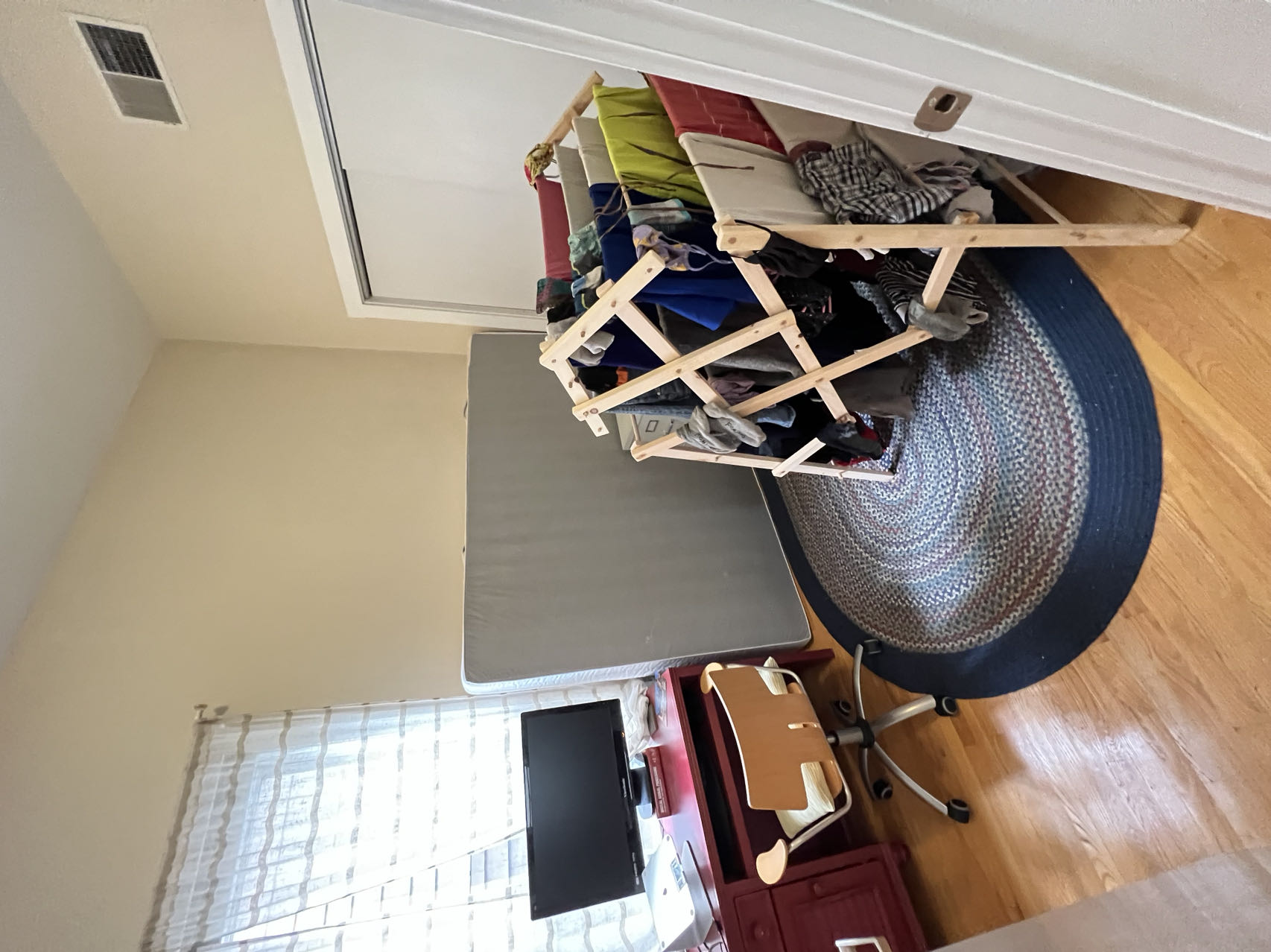 2 bed, 1 bath apartment for rent at 252 Amory St Unit 1, Jamaica Plain — photo 4 of 6