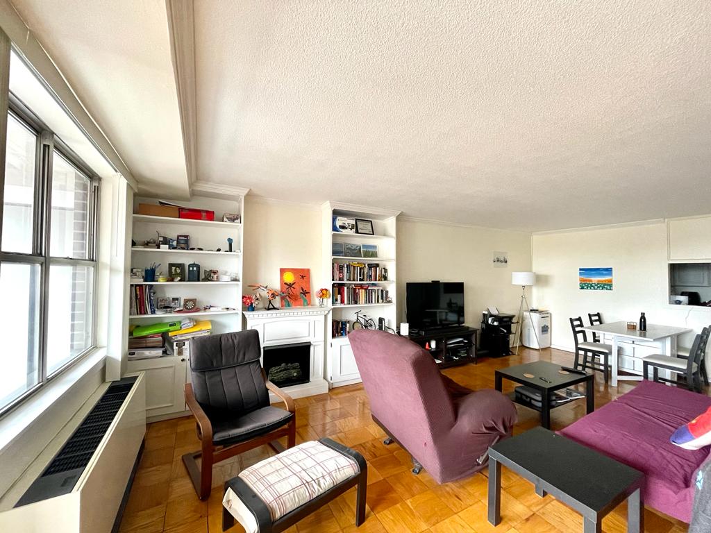 1 bed, 1 bath apartment for rent at 2 Hawthorne Pl Unit 11A, West End — photo 1 of 13