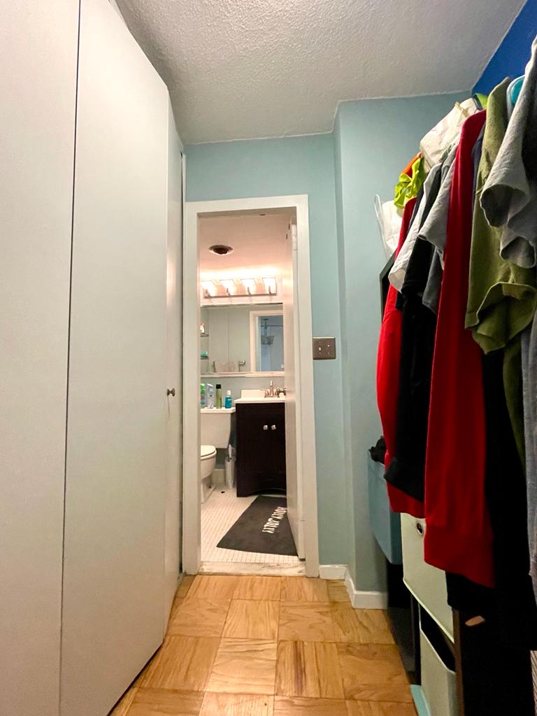 Studio bed, 1 bath apartment for rent at 2 Hawthorne Pl Unit 16K, West End — photo 2 of 10