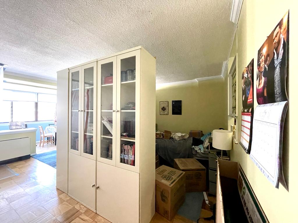 Studio bed, 1 bath apartment for rent at 2 Hawthorne Pl Unit 16K, West End — photo 5 of 10