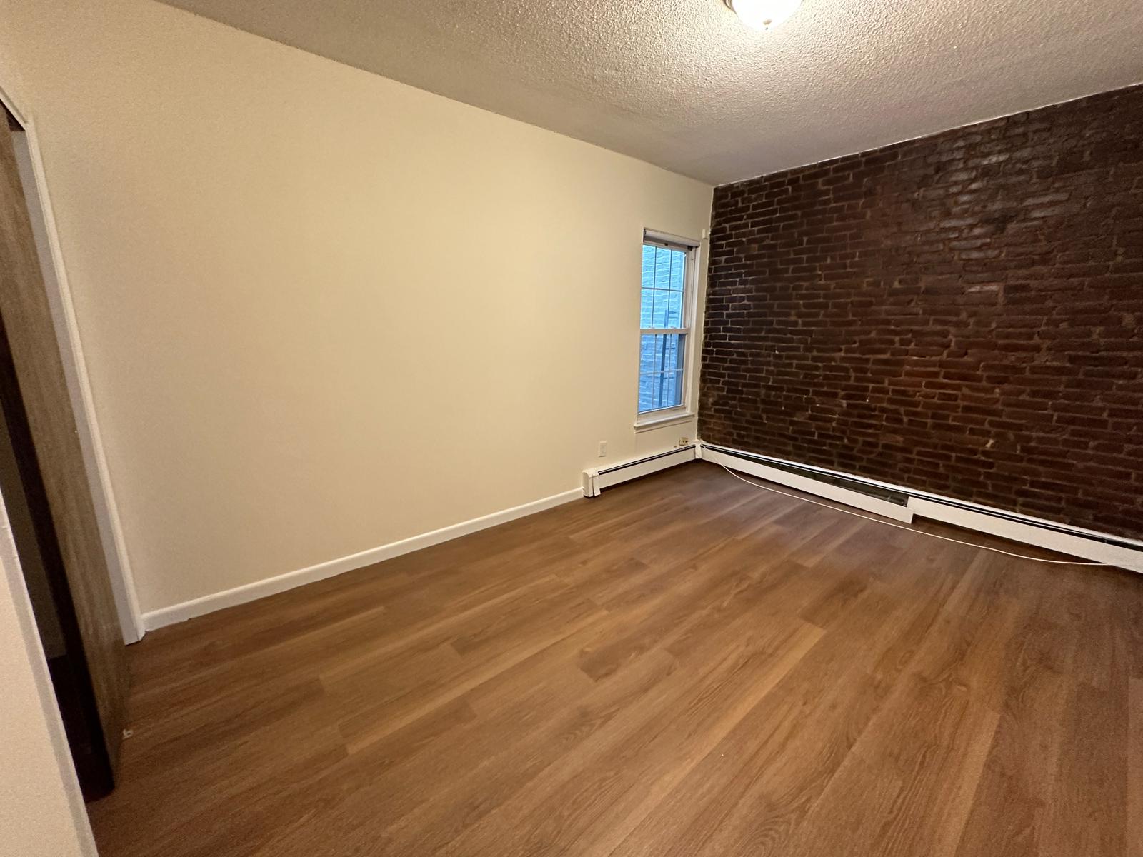 1 bed, 1 bath apartment for rent at 74 South Huntington Ave Unit 14, Jamaica Plain — photo 5 of 7