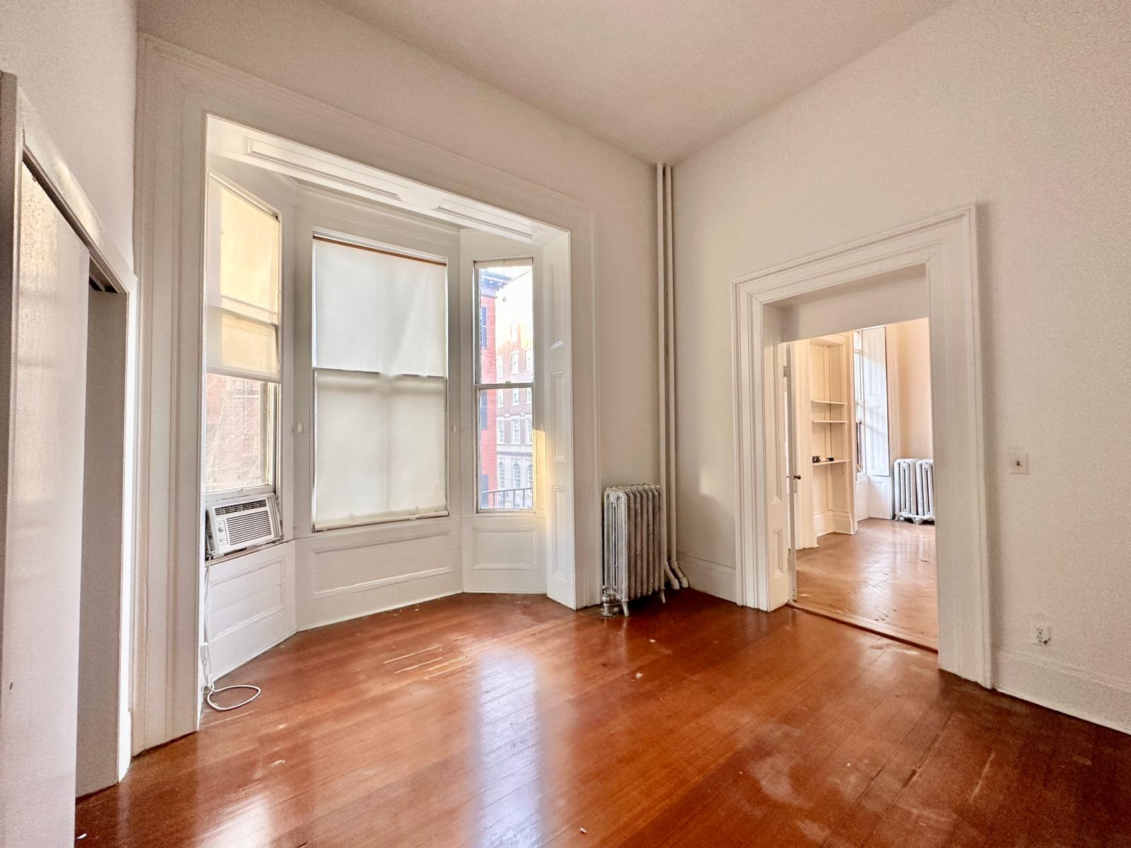 1 bed, 1 bath apartment for rent at 24 Mount Vernon St Unit 203, Beacon Hill — photo 2 of 14