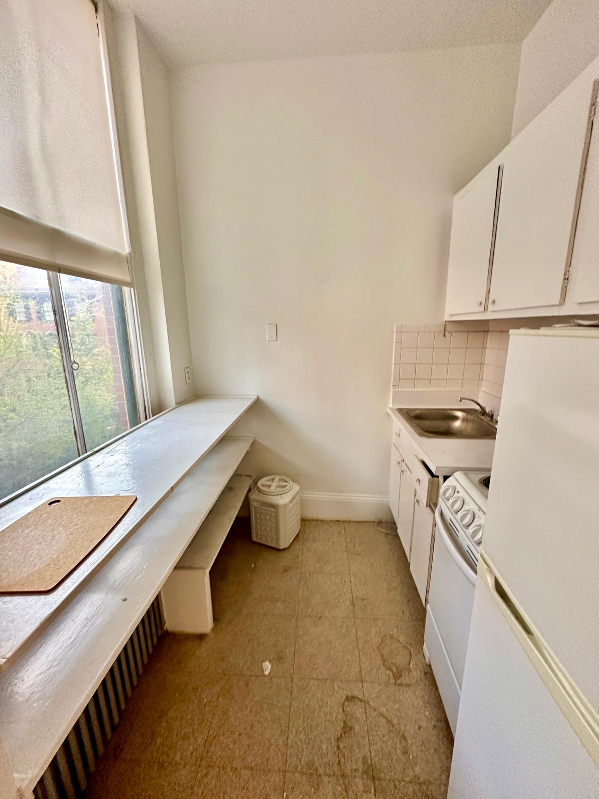 1 bed, 1 bath apartment for rent at 24 Mount Vernon St Unit 203, Beacon Hill — photo 10 of 14