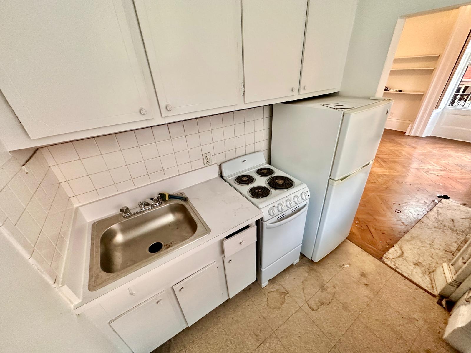 1 bed, 1 bath apartment for rent at 24 Mount Vernon St Unit 203, Beacon Hill — photo 12 of 14