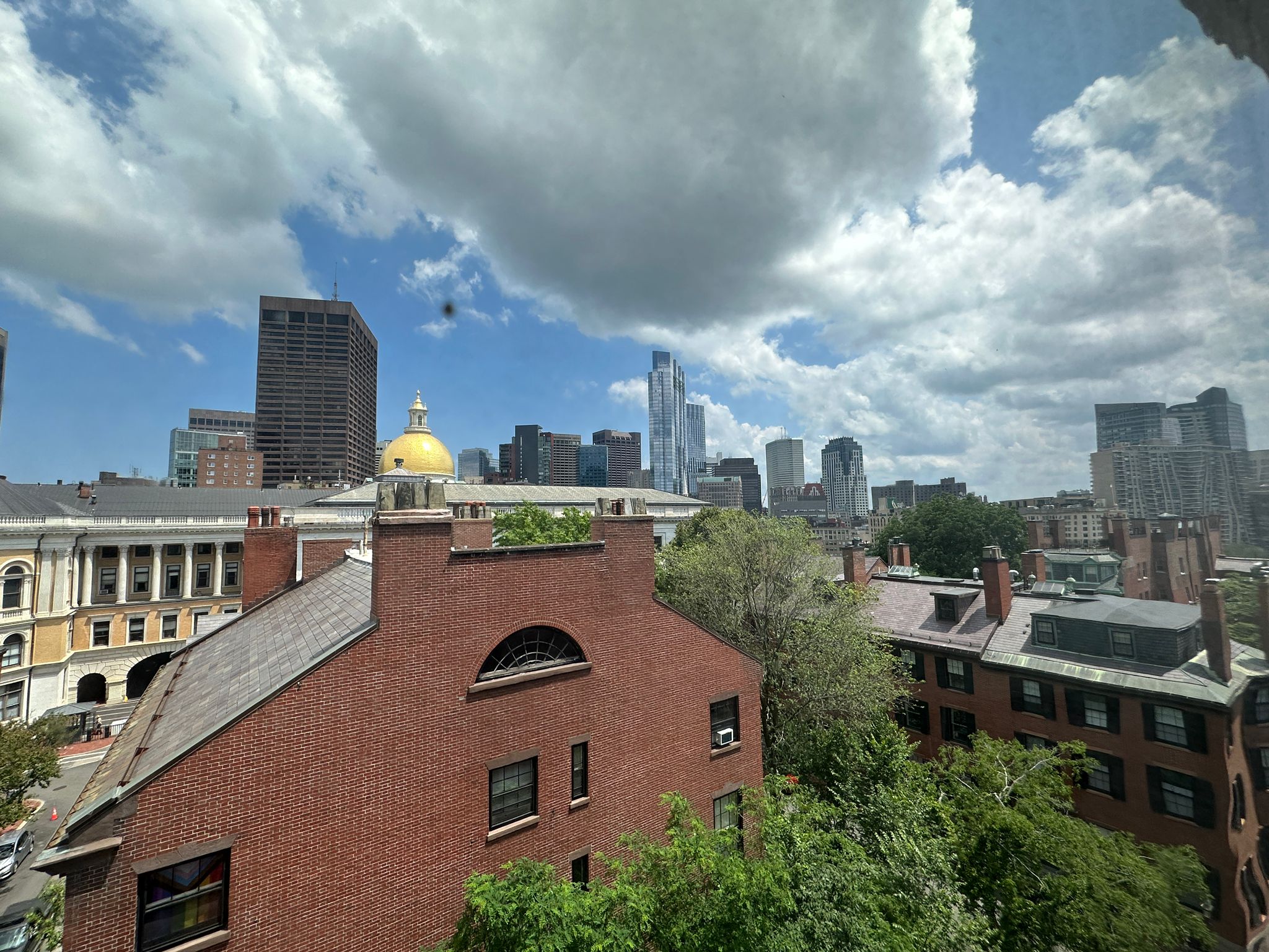 1 bed, 1 bath apartment for rent at 20 Mount Vernon St Unit 501, Beacon Hill