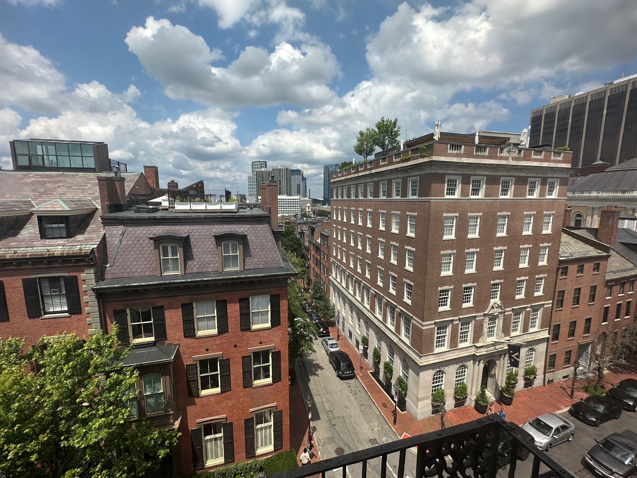 1 bed, 1 bath apartment for rent at 20 Mount Vernon St Unit 501, Beacon Hill — photo 5 of 13
