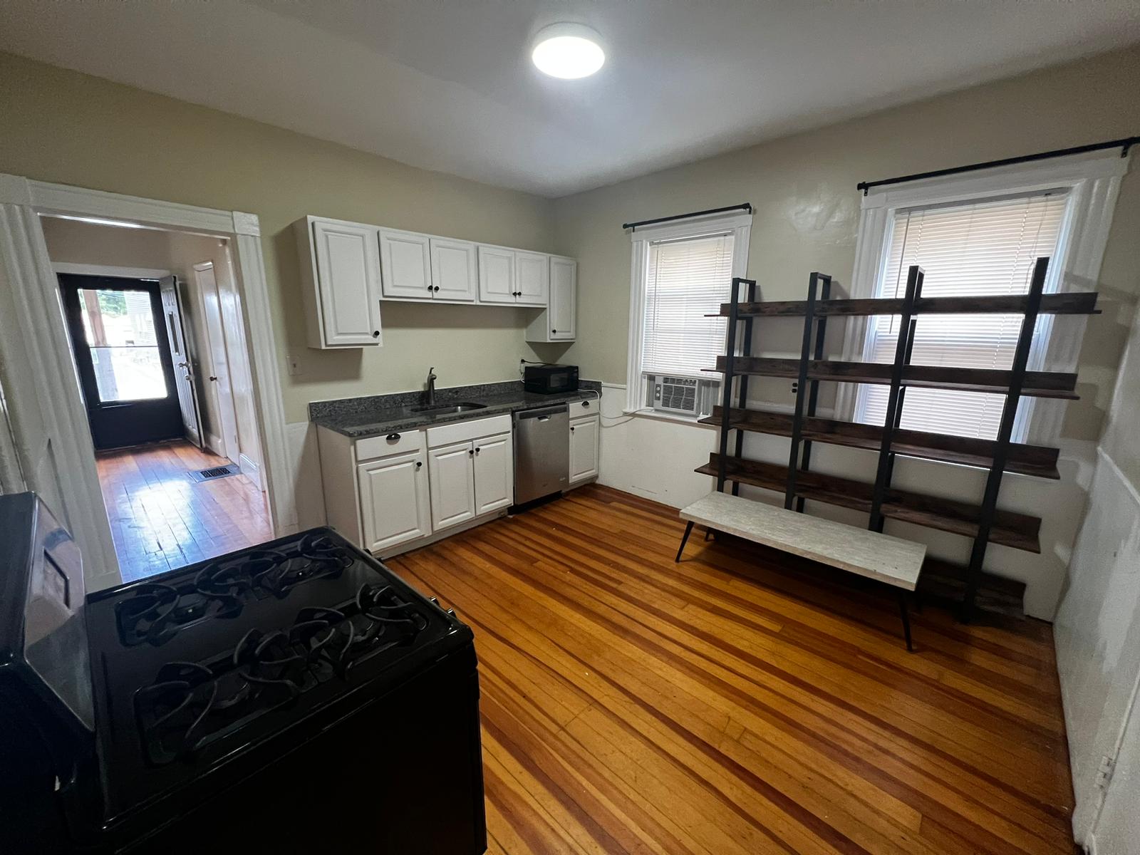 2 bed, 1 bath apartment for rent at 35 Litchfield St Unit 1, Brighton — photo 6 of 11