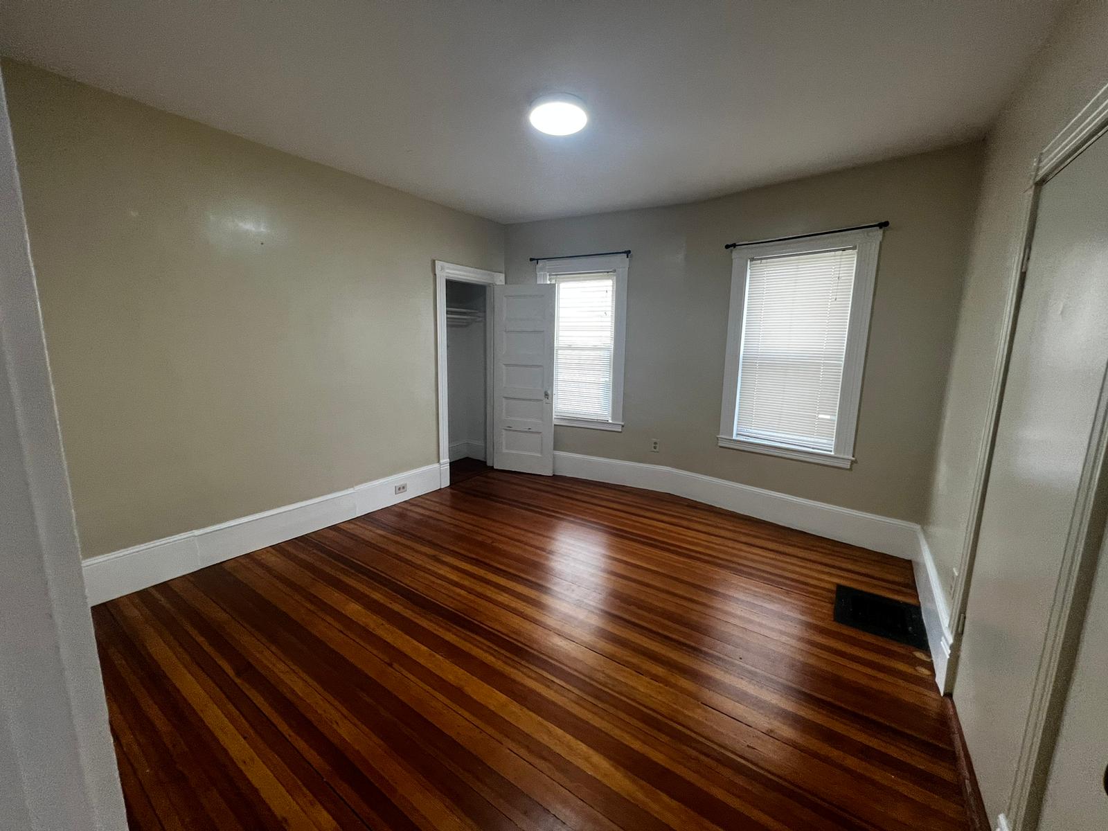 2 bed, 1 bath apartment for rent at 35 Litchfield St Unit 1, Brighton — photo 7 of 11