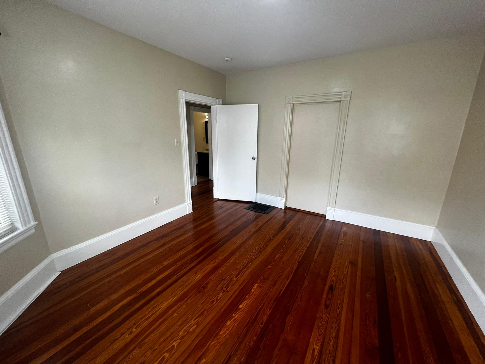 2 bed, 1 bath apartment for rent at 35 Litchfield St Unit 1, Brighton — photo 9 of 11