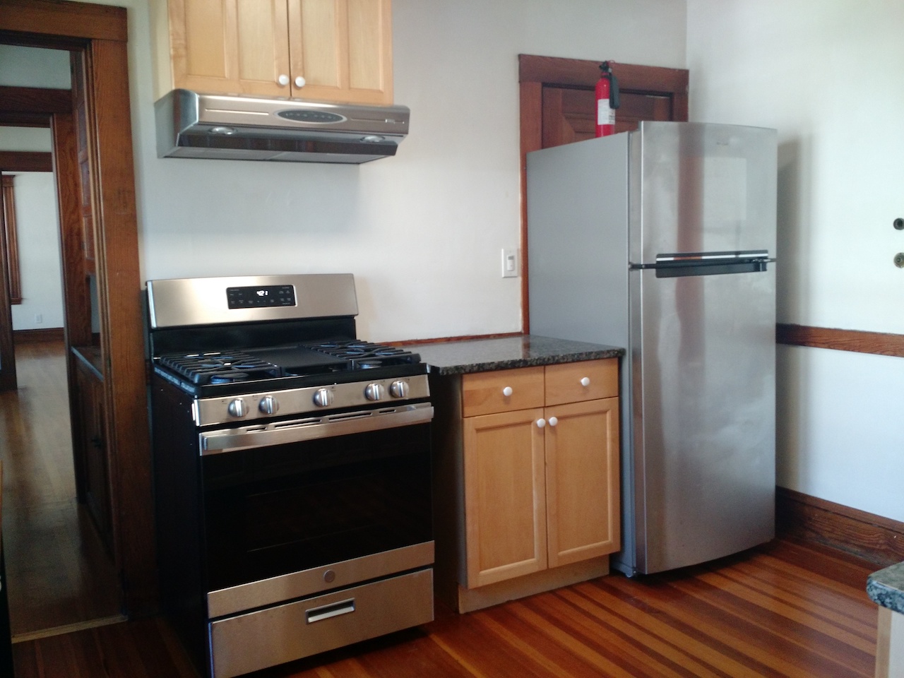 3 bed, 1 bath apartment for rent at 61 Newport St Unit 2, Arlington — photo 3 of 30