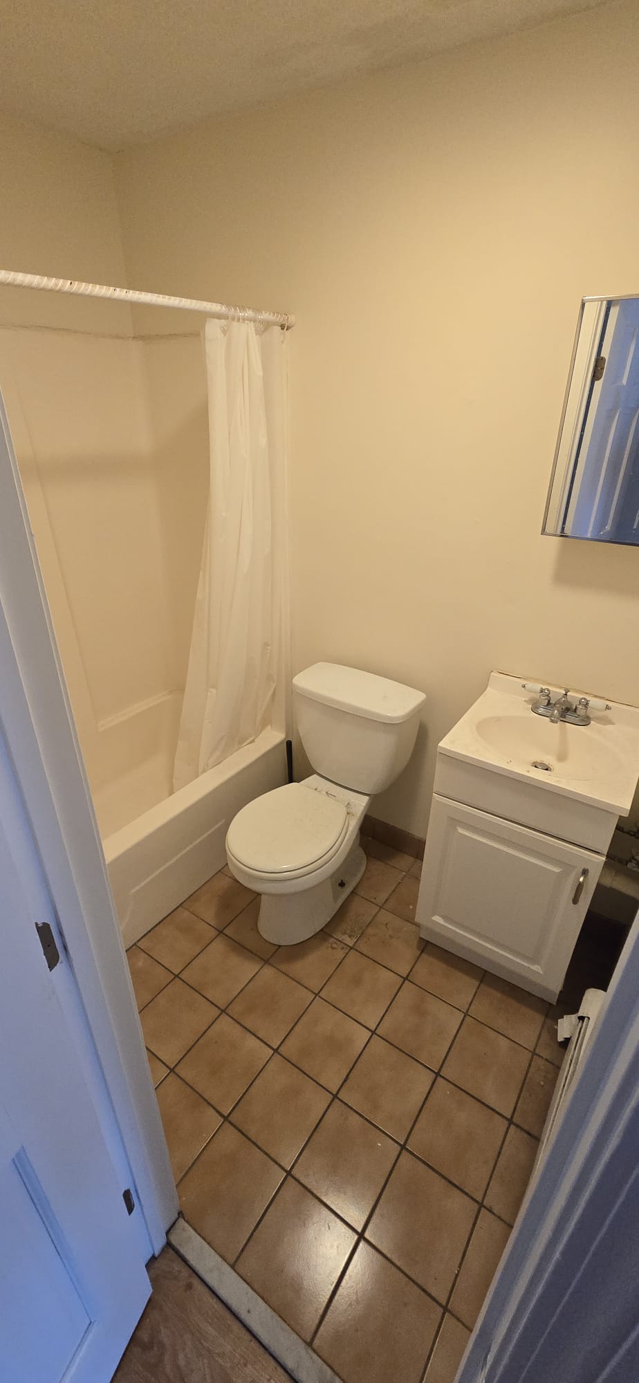 59 South Huntington Ave, Jamaica Plain