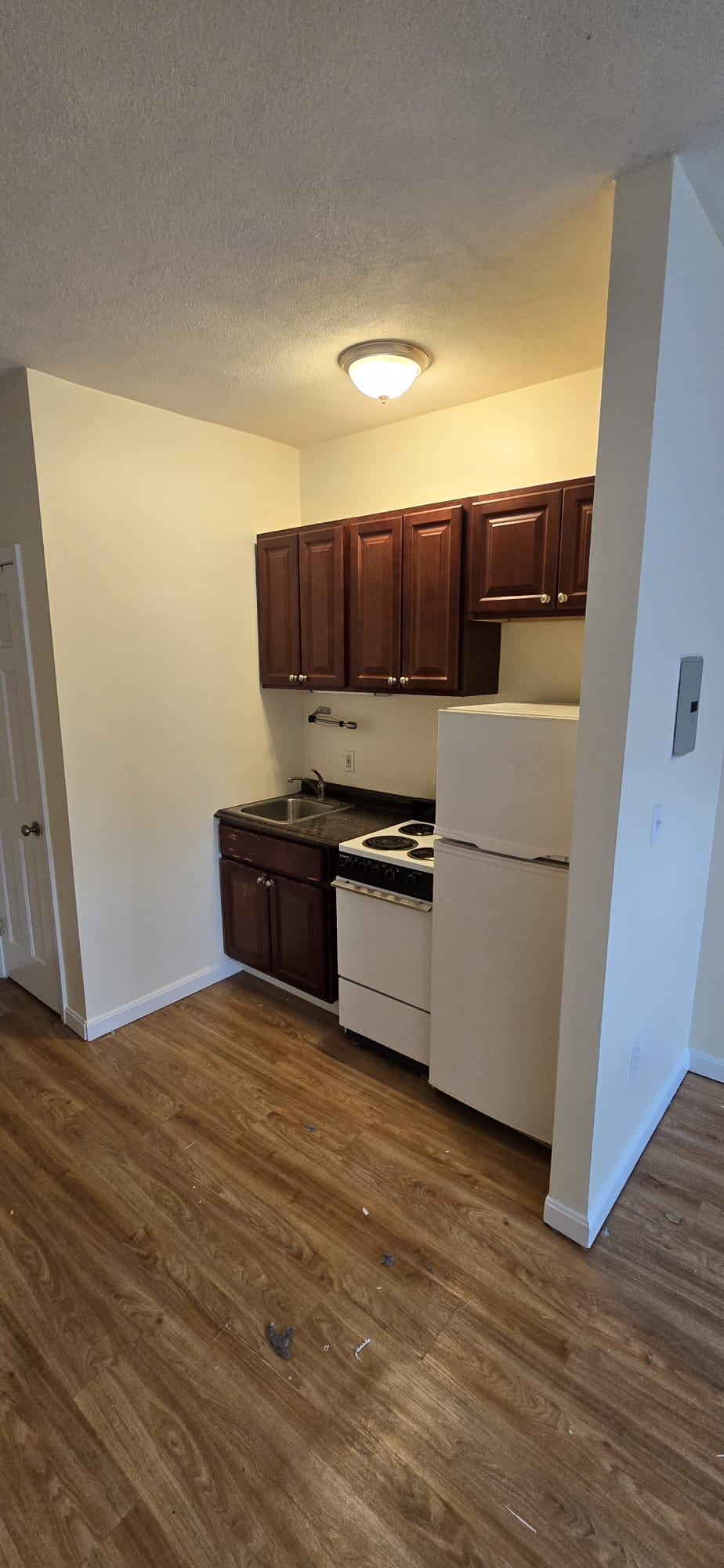 59 South Huntington Ave, Jamaica Plain