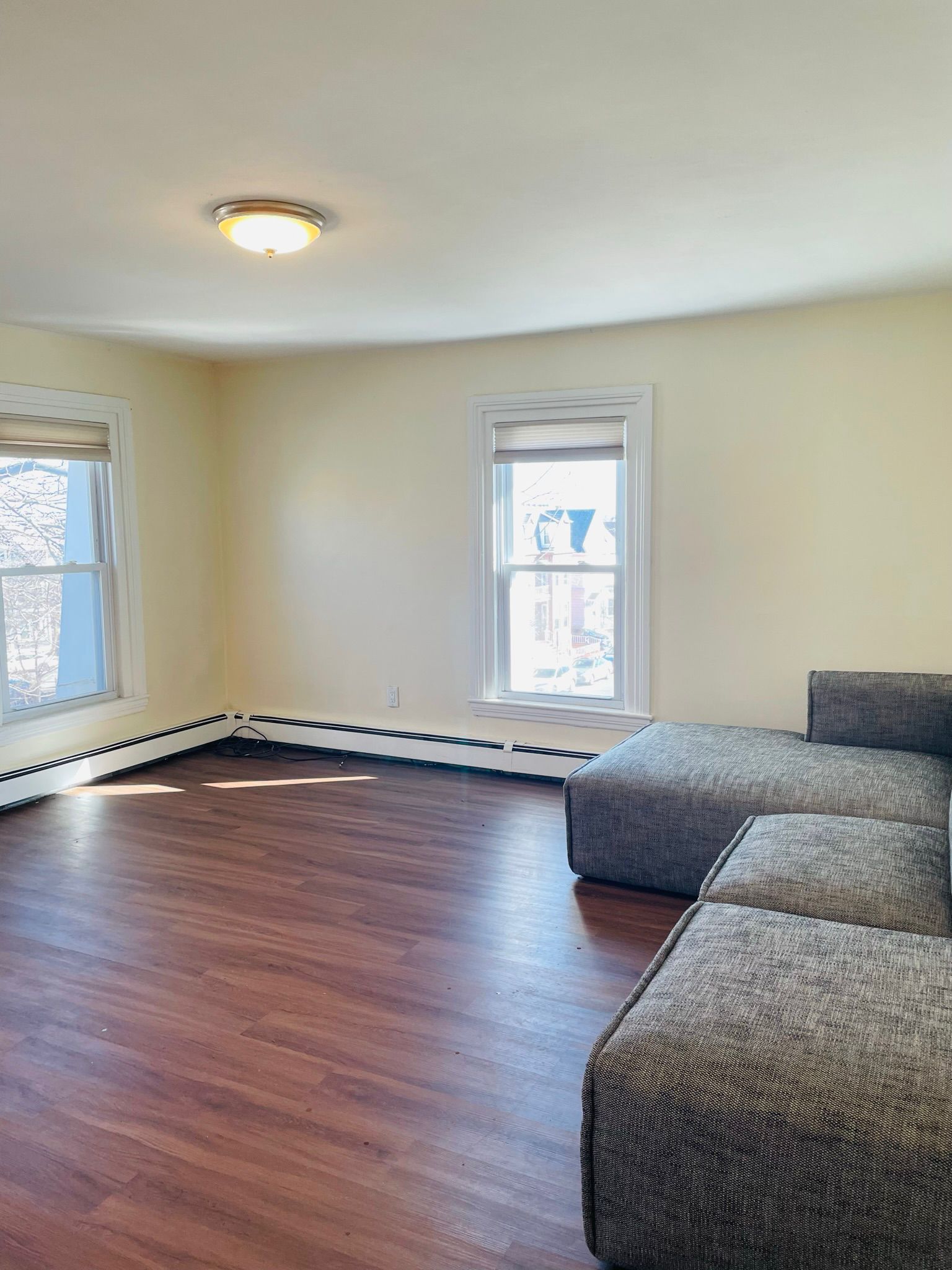 26 Highland Ave, Prospect Hill