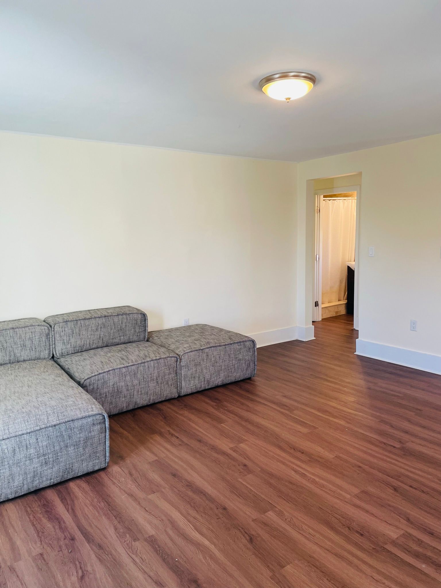 26 Highland Ave, Prospect Hill