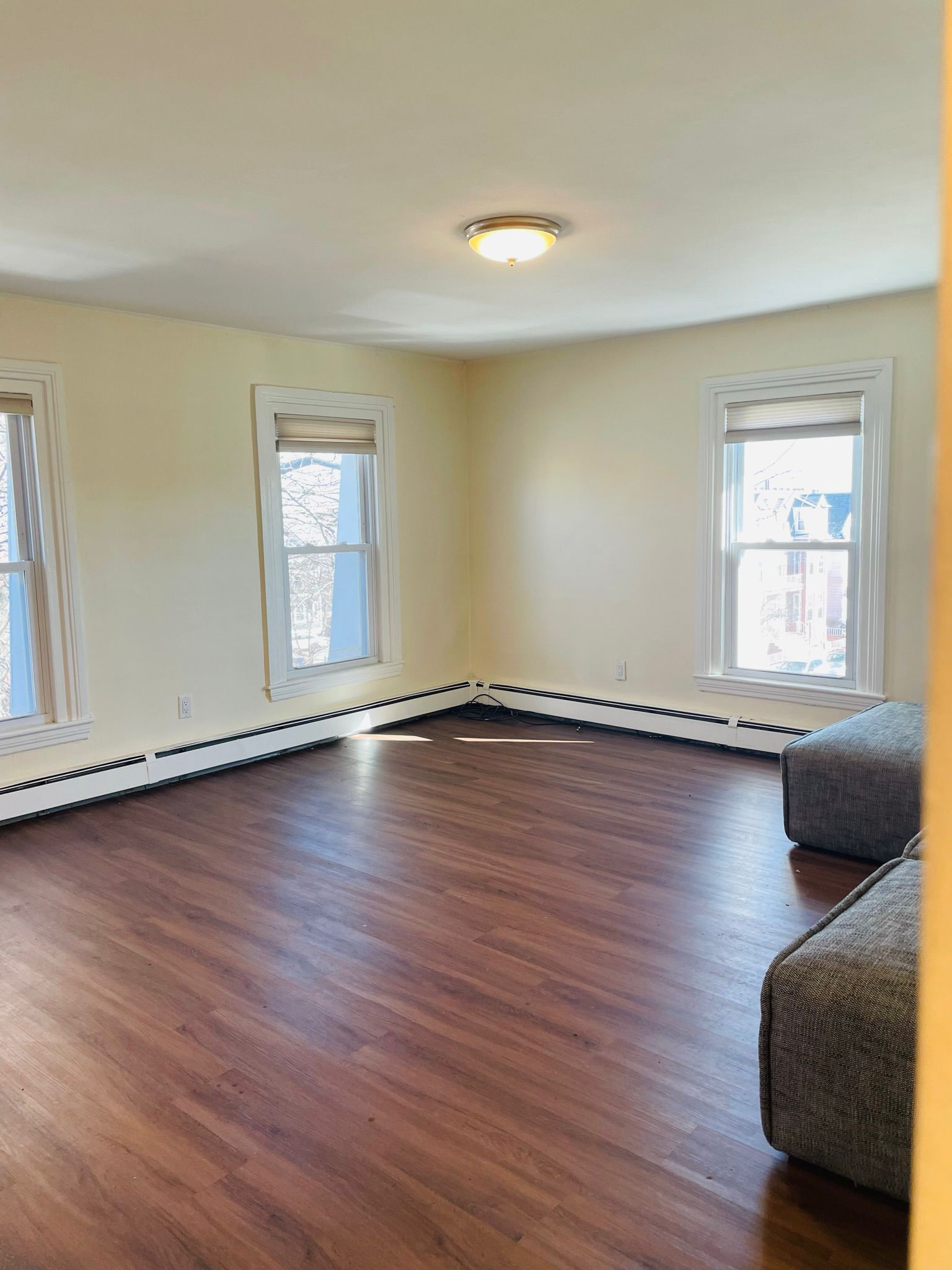 26 Highland Ave, Prospect Hill