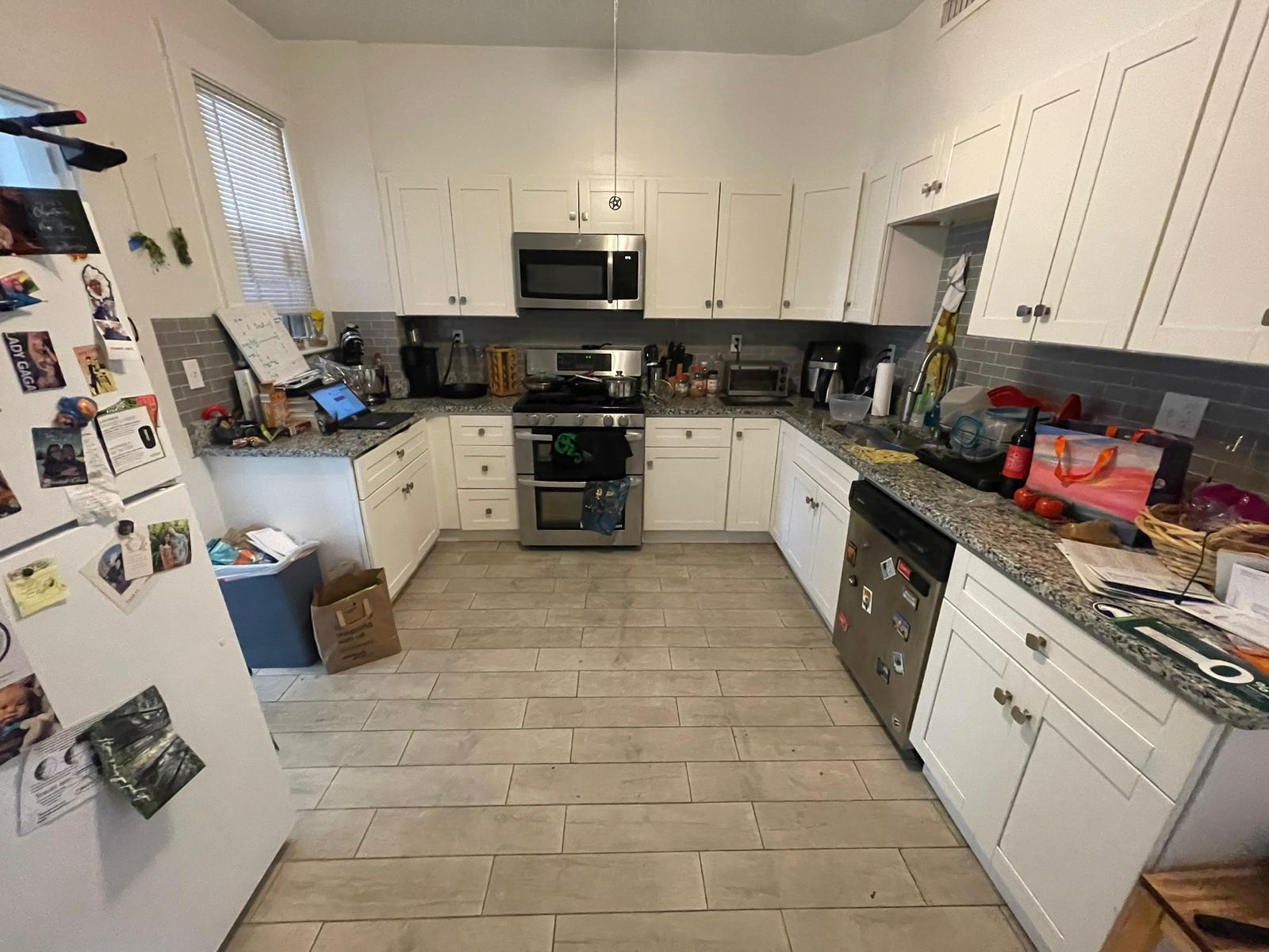 3 bed, 1.5 bath apartment for rent at 1516 Commonwealth Ave Unit 0, Brighton — photo 9 of 19