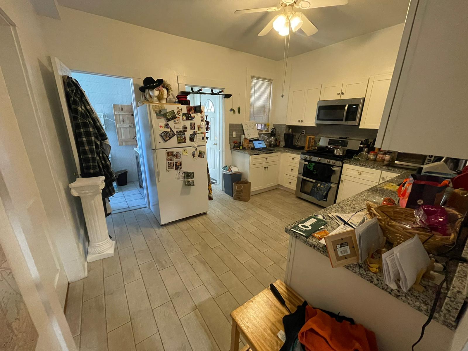 3 bed, 1.5 bath apartment for rent at 1516 Commonwealth Ave Unit 0, Brighton — photo 11 of 19